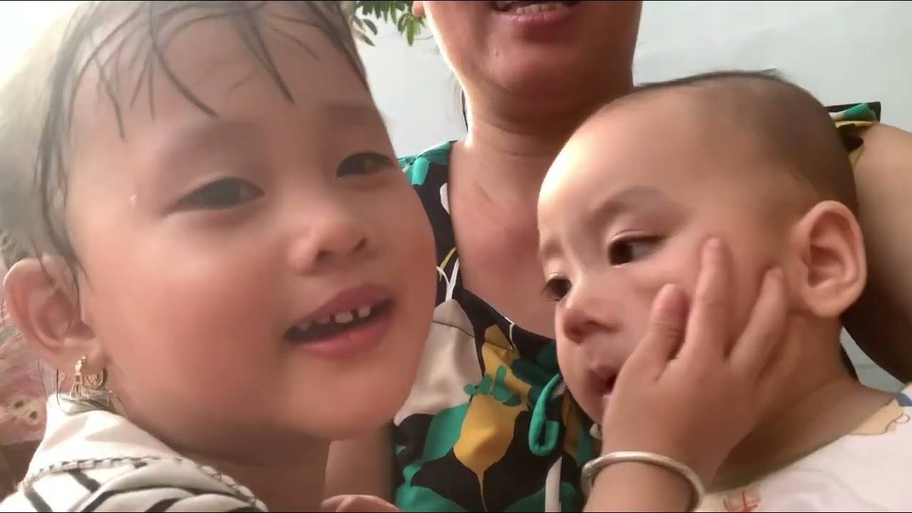 Bông Kem vui chơi ngày hè 