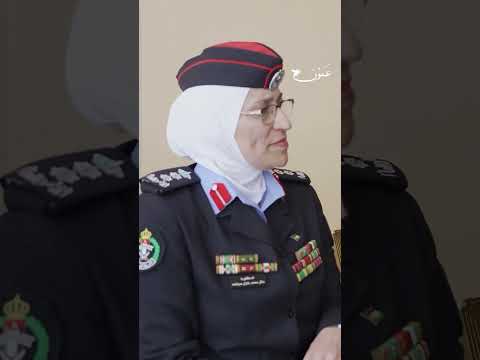 الملك يفتتح نادي ضباط الأمن العام في غمدان عمون الأردن