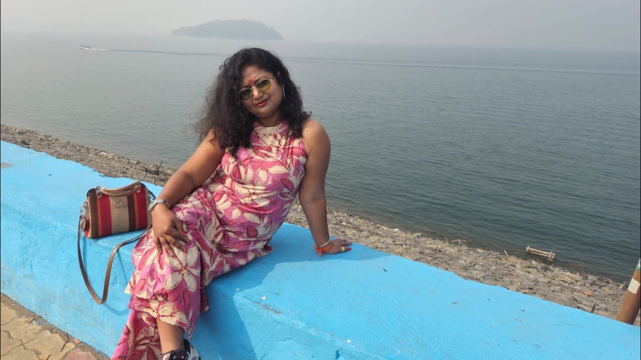 এরপর আমরা পৌঁছলাম দামোদর নদীর উপর maithon dam .....