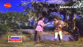 Nagamadathu Thamburatti (1982)