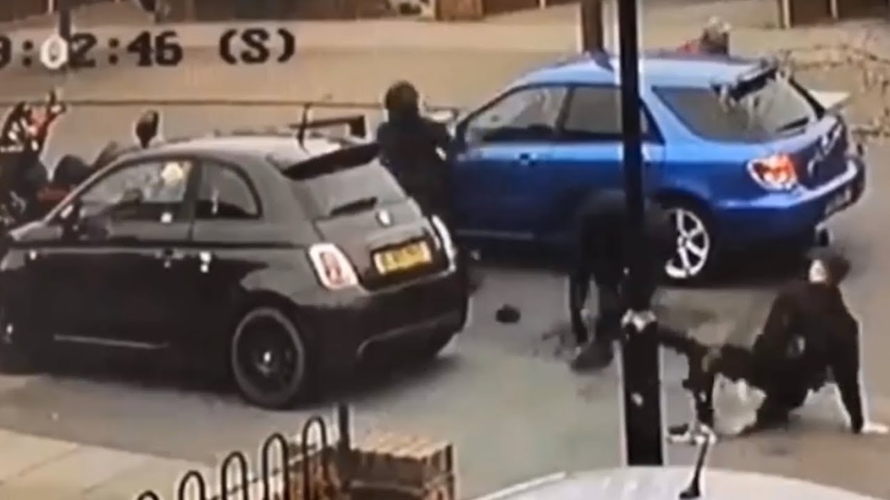 Attempted car jacking in the Uk, England YouTube