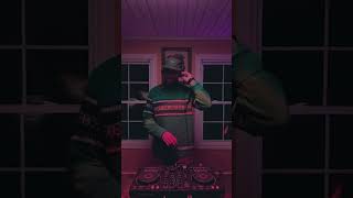 A Deep Groove Between Jazz And House #deephousepodcast #housemusic #deephousefamily