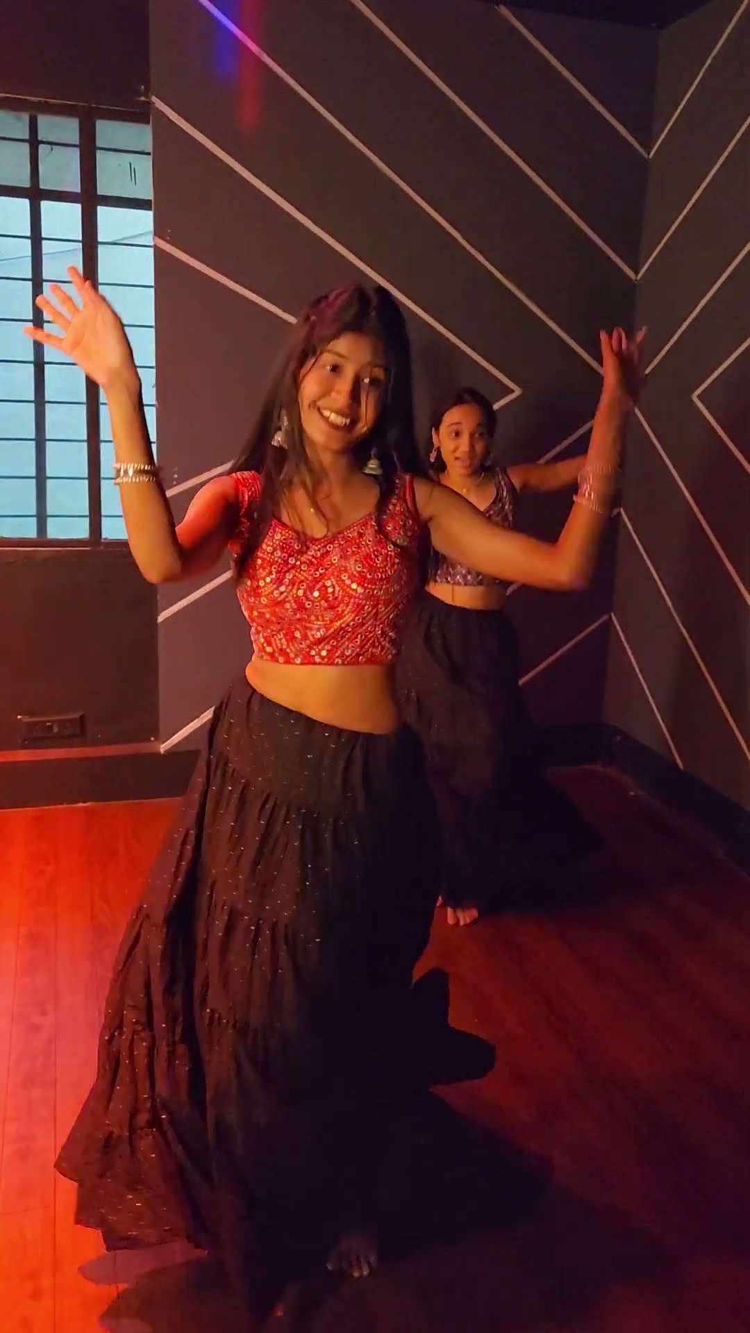 Mere Mehboob... #trendingreelsaudio #Explore  #explorepage #trendingdances