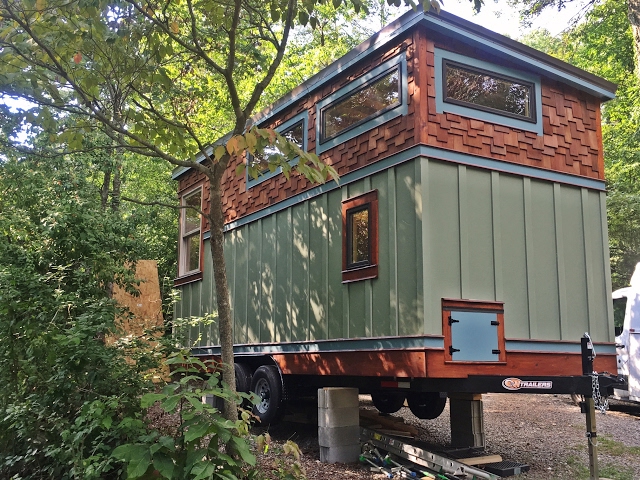 $40k DIY 28 Ft. Tiny Home for 23 Year-Old 