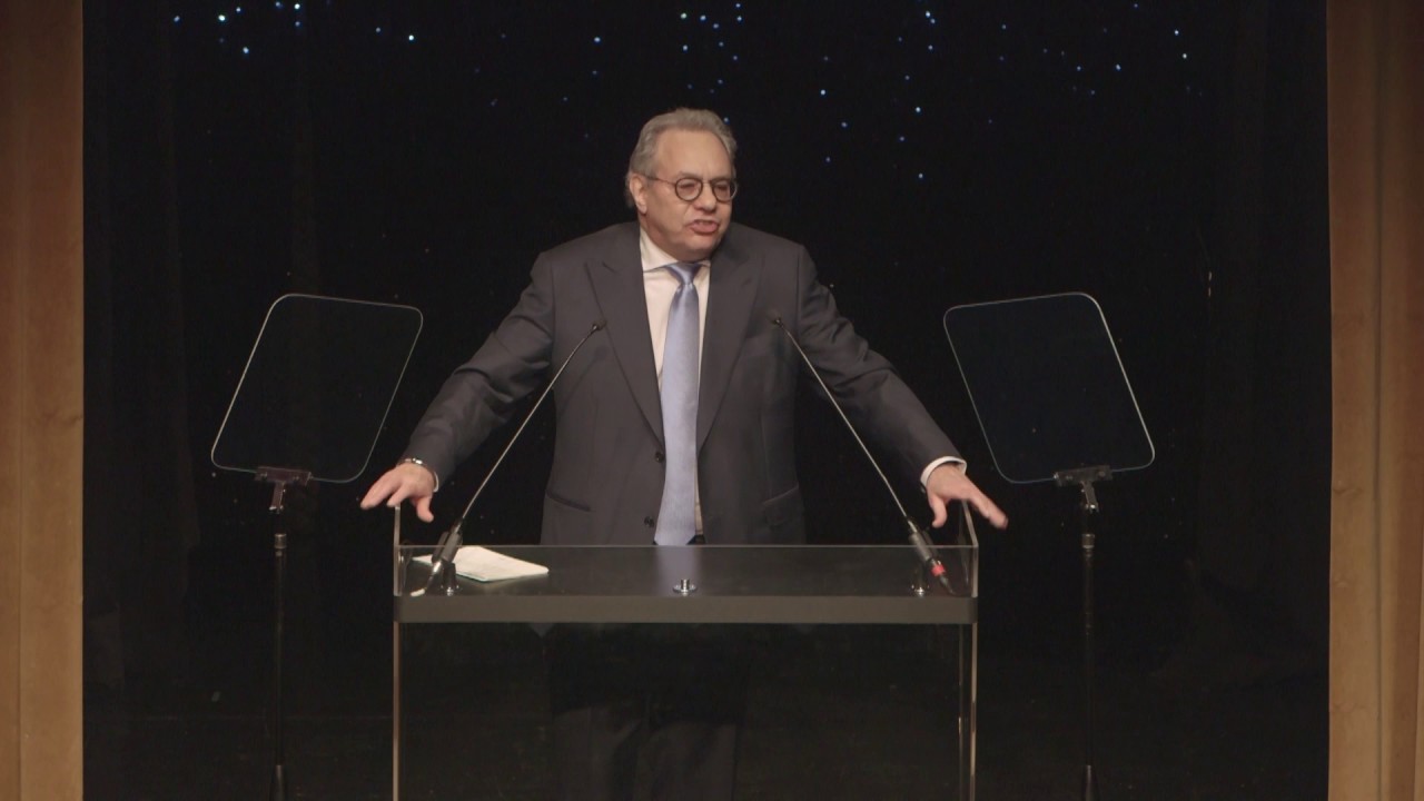 2017 Writers Guild Awards: Lewis Black, Opening Monologue