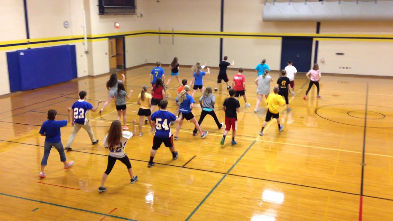 country line dancing in 2nd hour PE class - YouTube