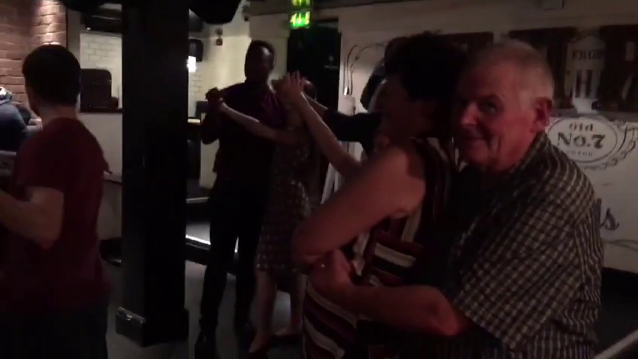 Sashay Dance Mannequin Challenge Leeds!  Everyone froze at our beginners Latin dance lessons