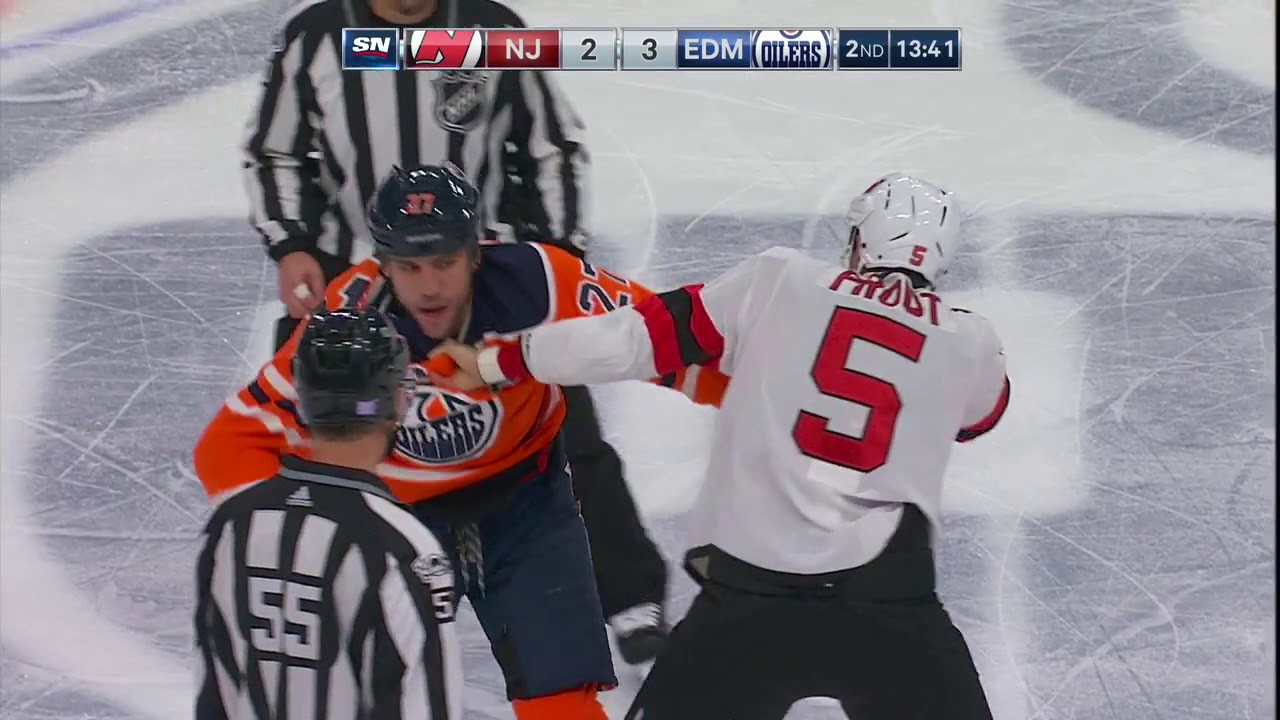 NHL Fight - Lucic vs Prout - Nov 03, 2017