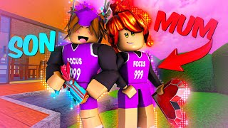 Teaching MY MUM How To Play MM2.. 😂 (Murder Mystery 2) *Funny Moments*