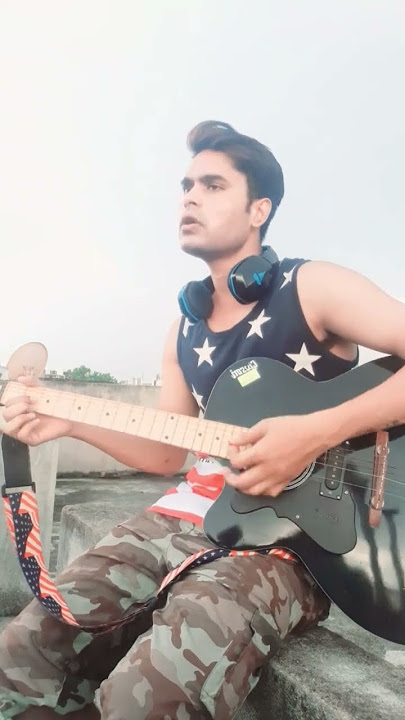 Arijit singh Muskurane ki vjh tum ho guitar cover #viral #trending #shorts #happynewyear