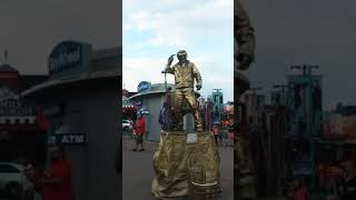 Nvar's Vacation in Canada