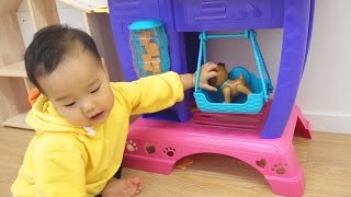 뽀로로 짜장 키즈카페 숨바꼭질 Hide and seek Pororo black noodle pretend play for kids &amp; children