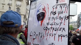 Covid-19 : 4 défilés à Paris pour protester contre le pass sanitaire