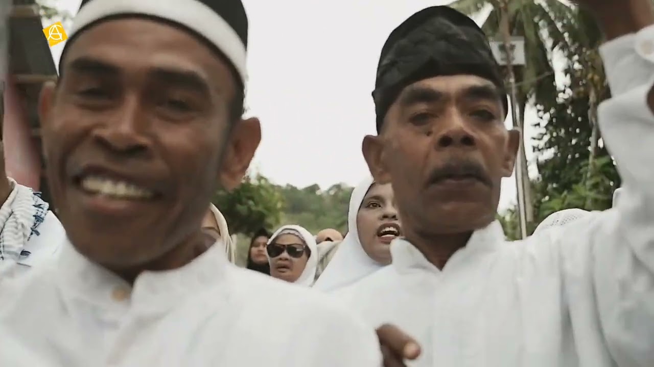 Pemasangan Tiang Alif Mesjid Al-AMIN                                  Ohoi Derajat Mataholat