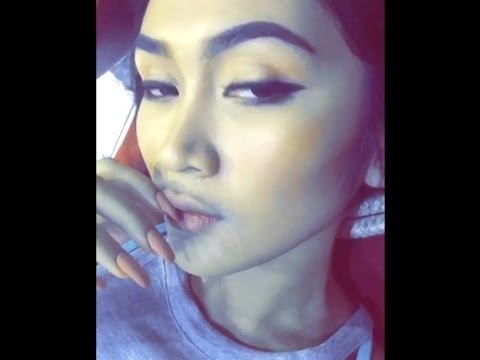 LAVENIA OVIOLA HOT MODEL POPULAR INDONESIA 2016