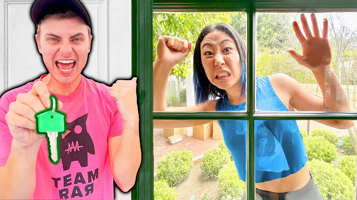 HE LOCKED ME OUT OF THE TEAM RAR HOUSE!!