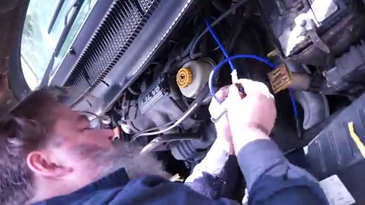 2001-2006 Dodge Caravan 3.3L And 3.8L Spark Plugs And Wires Part 3 - Youtube