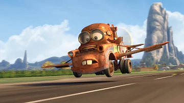 😮 Cricchetto impara a volare! | Cars Toons