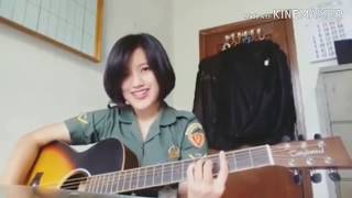 Tni nyanyi despacito sambil main gitar (Cover)