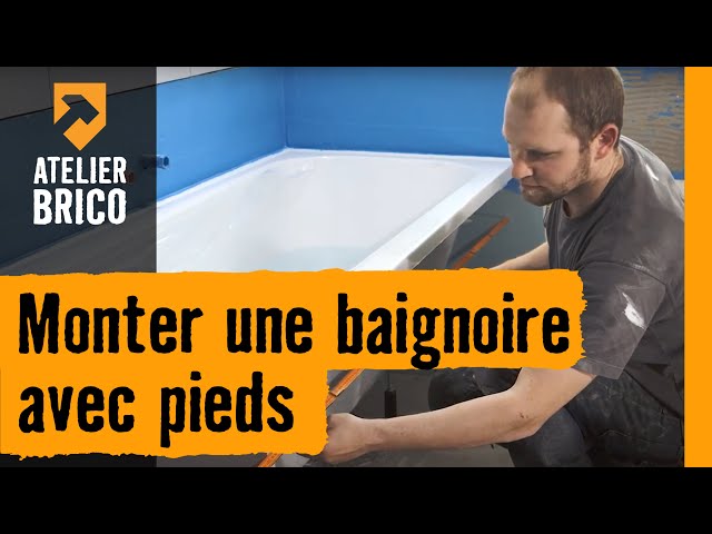 Installer une baignoire sur un système de piètement