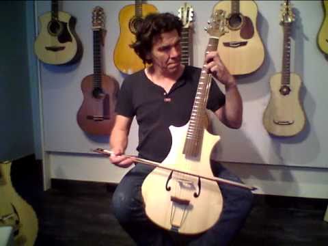 Guitare à archet (bowed guitar) ou arpeggione 