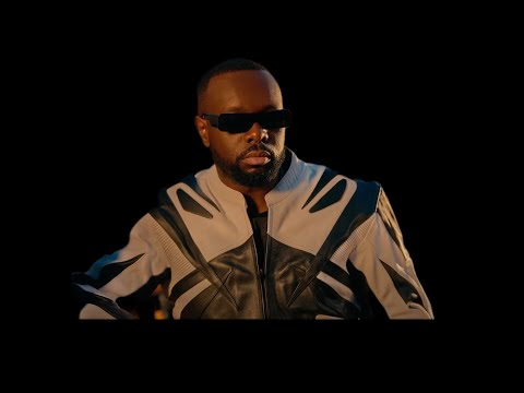 Gims Reste Avec Moi Chérie Clip Musical