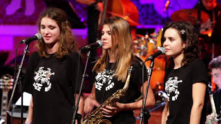 2011 SANT ANDREU JAZZ BAND ( 2011)  EVA FERNANDEZ ANDREA MOTIS MAGALI DATZIRA ( JOAN CHAMORRO ) chords