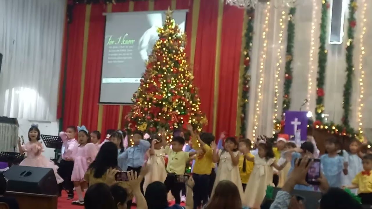 Perform All Class TKS Nommensen   Natal TKS Nommensen 2025