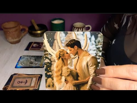 Aklımdaki Kişi Benim Neyim? Neden Hayatıma girdi? Tarot Bakımı @aysegulerginvlog 💜❤️