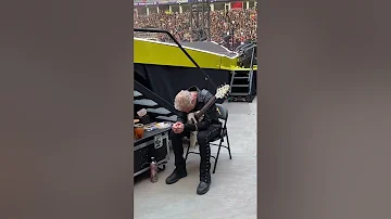 James Hetfield before going on the stage in Hamburg, Germany 2023 - Night 1