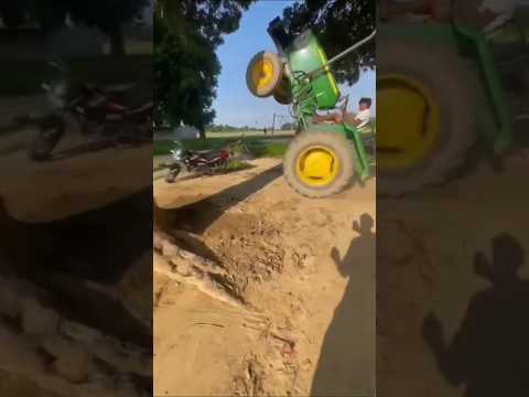 😅😅 tractor stunt gone wong😅😅🥰🥰#tractor#tractorvideo #truckstunt #shorts#tractorshorts