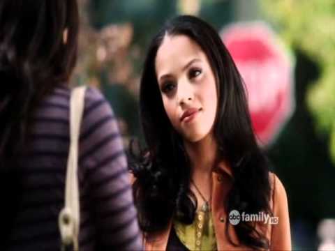 Pretty Little Liars: Emily Fields Coming Out About Being Gay - YouTube