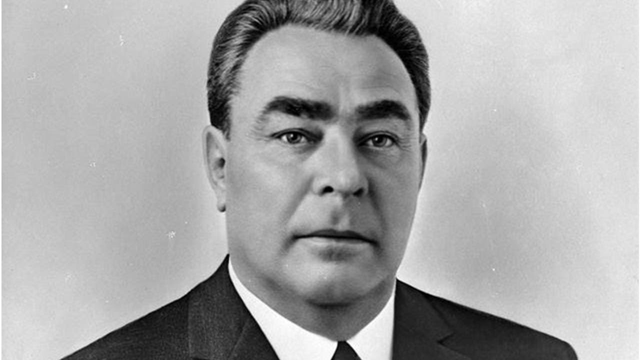 Брежнев л и 1953