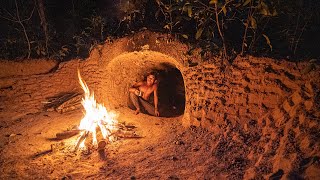 6Days Solo Bushcraft Camping Build a Complete Dugout Tunnel from WildLife Hole for Overnight Stay