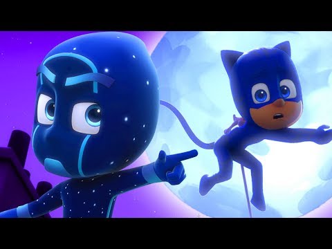 ‪睡衣小英雄 第1季 | 超级月亮特辑 | 猫小子飞向月亮！ | PJ Masks Chinese | 动画片‬