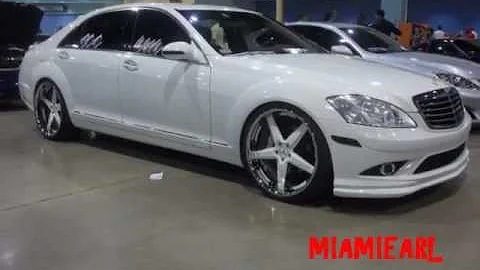 Black and White Mercedes Benz S550 AMG on 22's