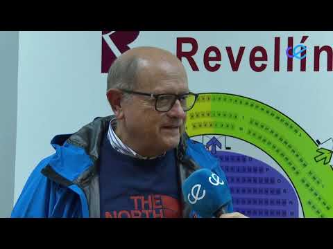 700 alumnos asisten al concierto del pianista ceutí Eduardo Hernández