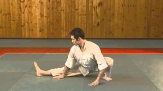 Rastyazhka V Shpagat. Джамал Ажигерей.