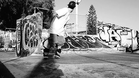 UNPLUGGED || Rollerblading Edit 2022 || Razors SL Navy