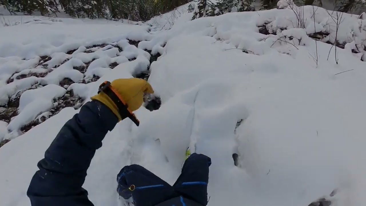 Testing the 24/25 Moment Countach 104 in Survival Skiing 