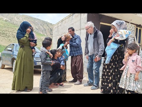 Rain of tears: Najma and moments of bitter farewell to father, mother and Akram