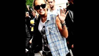 Video thumbnail of "Miley Cyrus feat.Dolly Paton - Jolene (downloads)"
