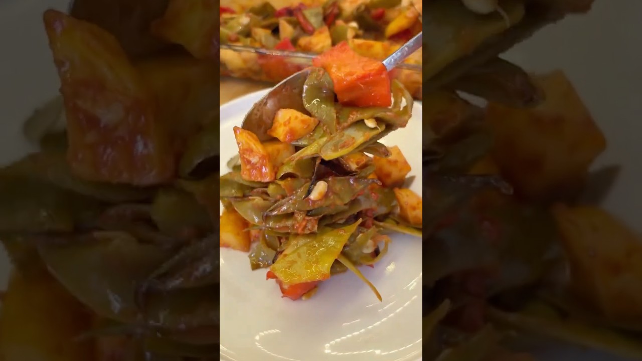 Az malzeme bol lezzet!😍 #pratiktarifler #fırınyemekleri #keşfet #salatatarifi