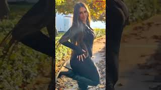 Eva Savagiou ✅ Curvy Fashion Modeling, Fashion Nova & Lifestyle Digital Icon