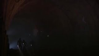 Fear Factor S03E05 Speedboat to Helicopter Ladder; Worm Transfer
