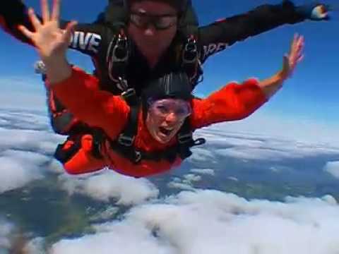 Sarah Curran @ SkydiveIreland