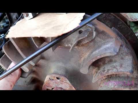 Video: Paano mo mababago ang ignition coil sa isang Briggs at Stratton engine?