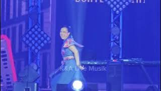 Citra Scholastika x Astrid Live at Synchronize Fest 2025