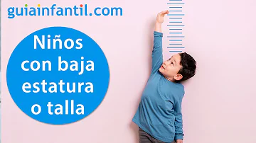 ¿Cómo puedo ayudar a mi hijo de baja estatura?