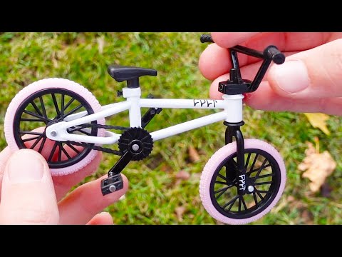 BMX Finger, Tech Deck Green BMX Bike Unboxing